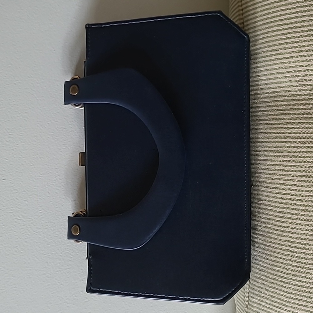 VTG Navy handbag - Picture 6 of 8